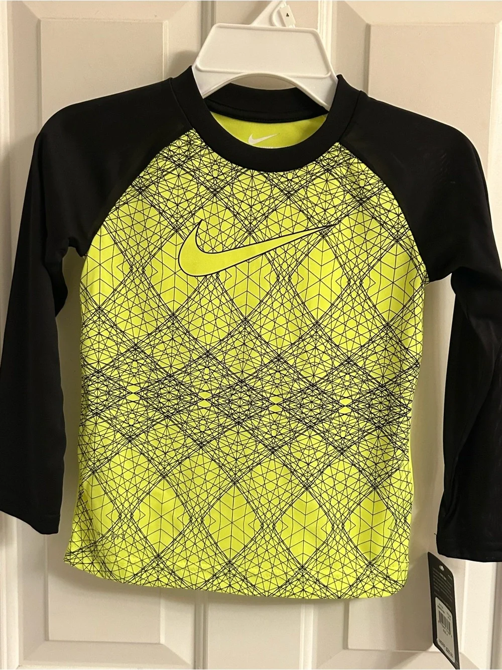 NWT-Boys Nike Neon Yellow and Black Long-Sleeve Dri-Fit Shirt